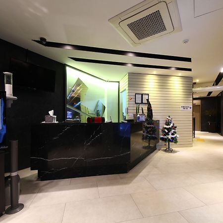 Habibi Hotel Inchon Exteriör bild