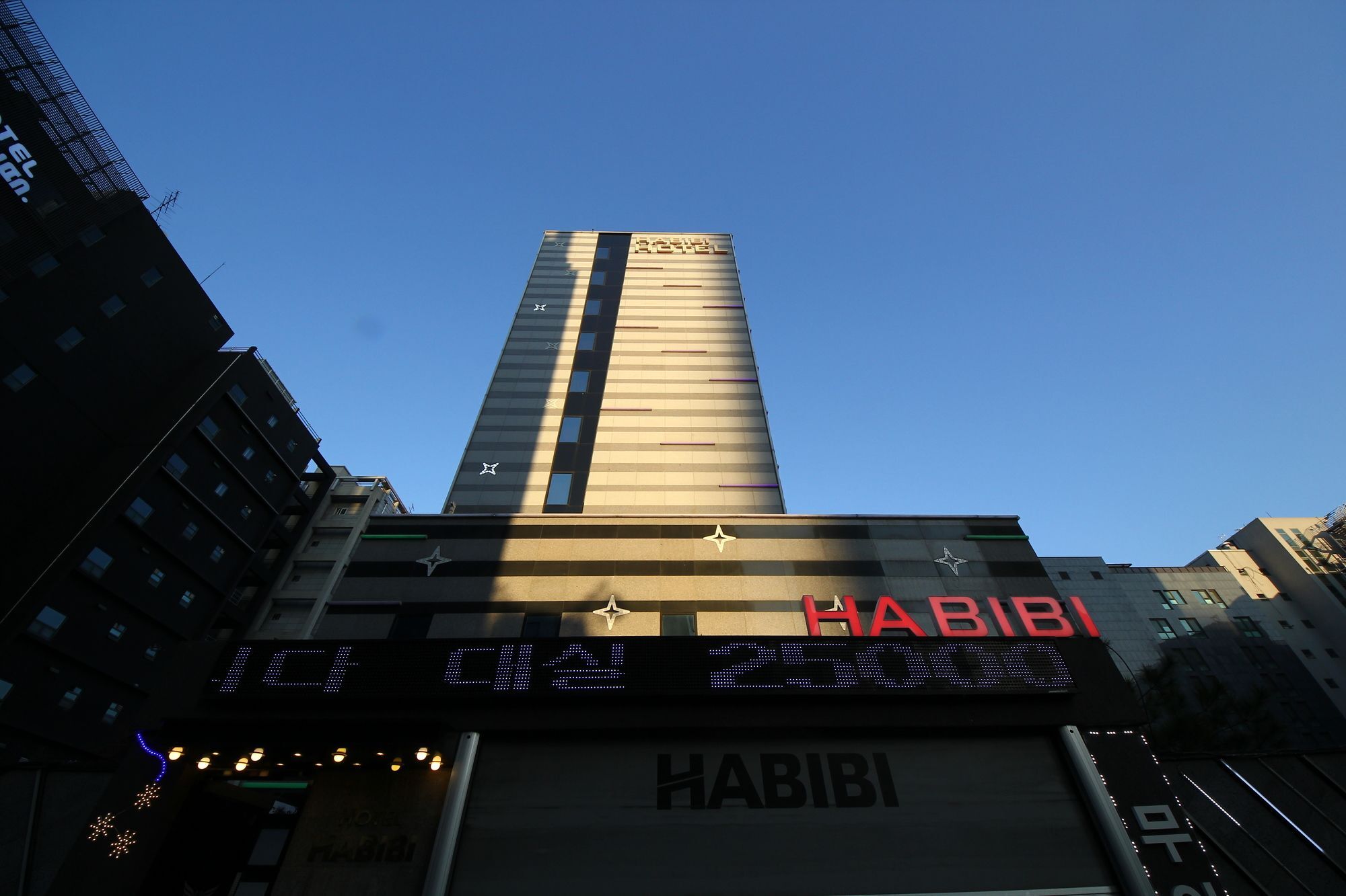 Habibi Hotel Inchon Exteriör bild